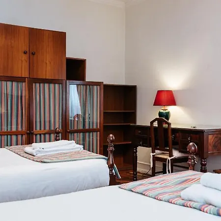 Twin Beds Av Republica I Lissabon